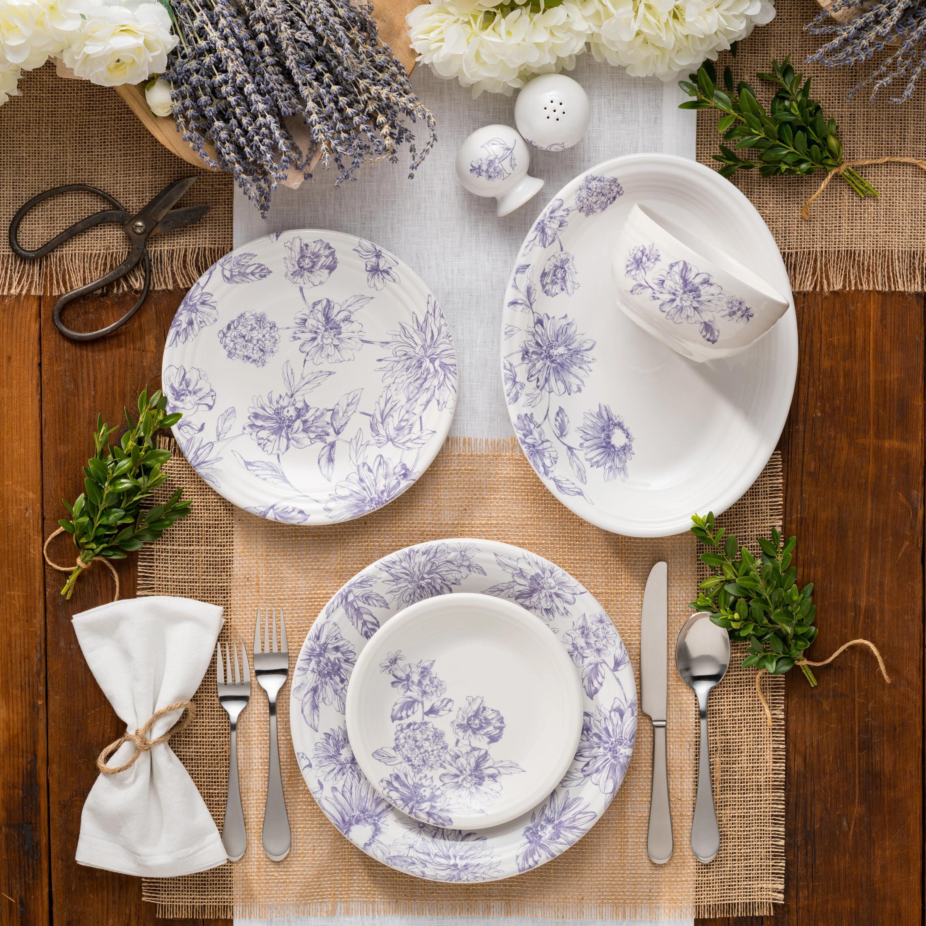 Botanical Floral Lavender Classic Rim 10 1/2 Inch Dinner Plate - Image 3
